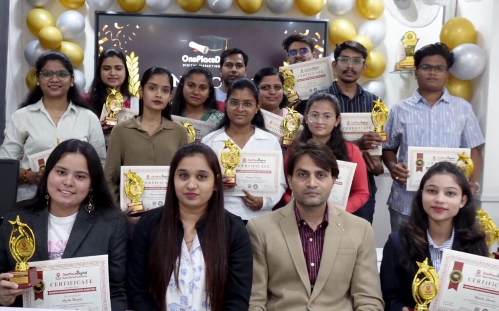 OnePlace Digital Academy digital marketing batch at the convocation ceremony, Nashik
