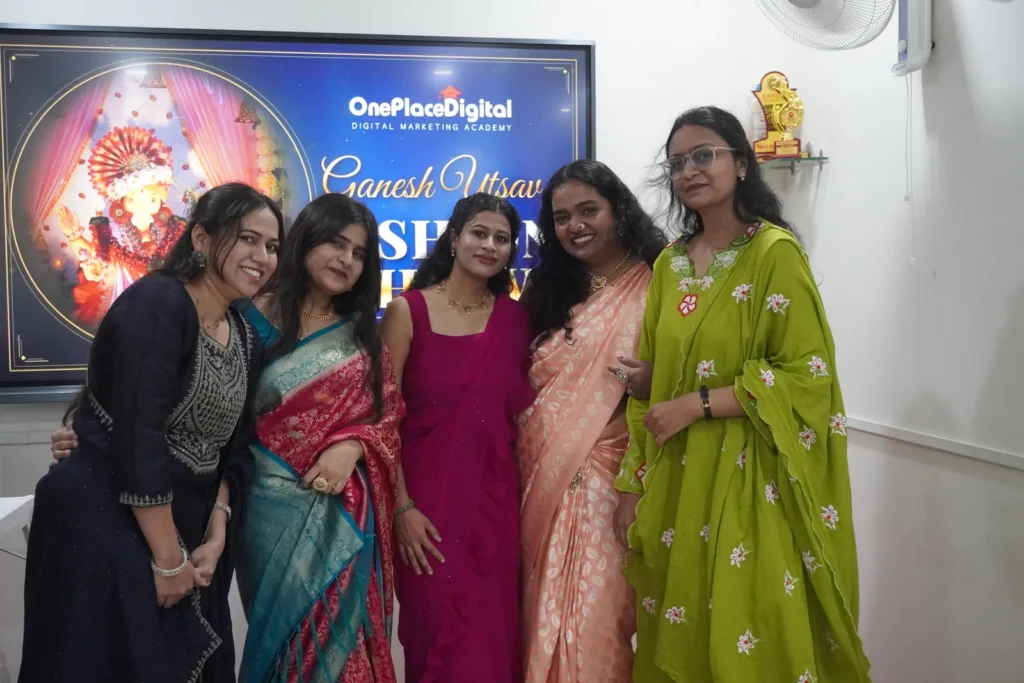 OnePlace students in kurtas at the Ganesh Utsav fashion show, College Road Nashik