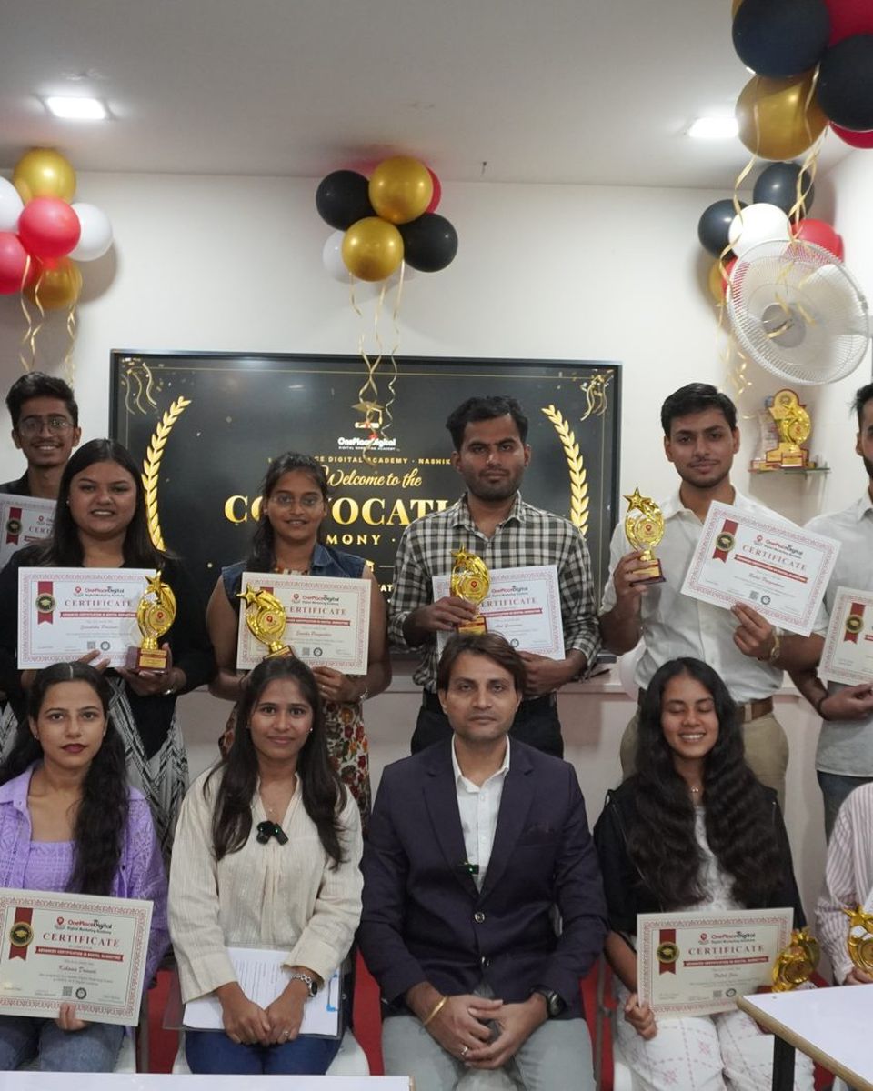 #1 AI & Digital Marketing Course in Nashik | ONEPLACE DIGITAL 14 Certified batch of OnePlace Digital Academy at Convocation 2026