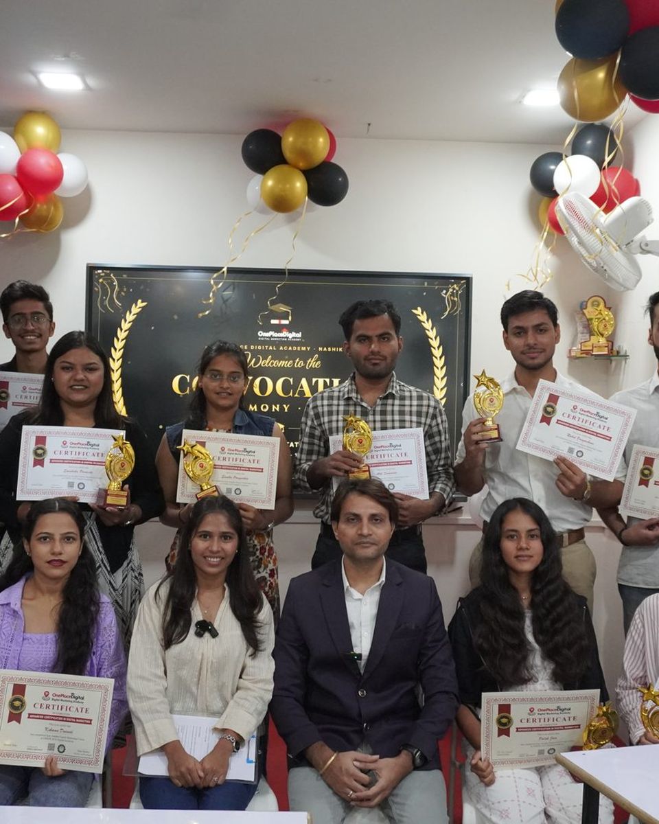 #1 AI & Digital Marketing Course in Nashik | ONEPLACE DIGITAL 15 OnePlace Digital Academy Convocation 2026 group photo, Nashik